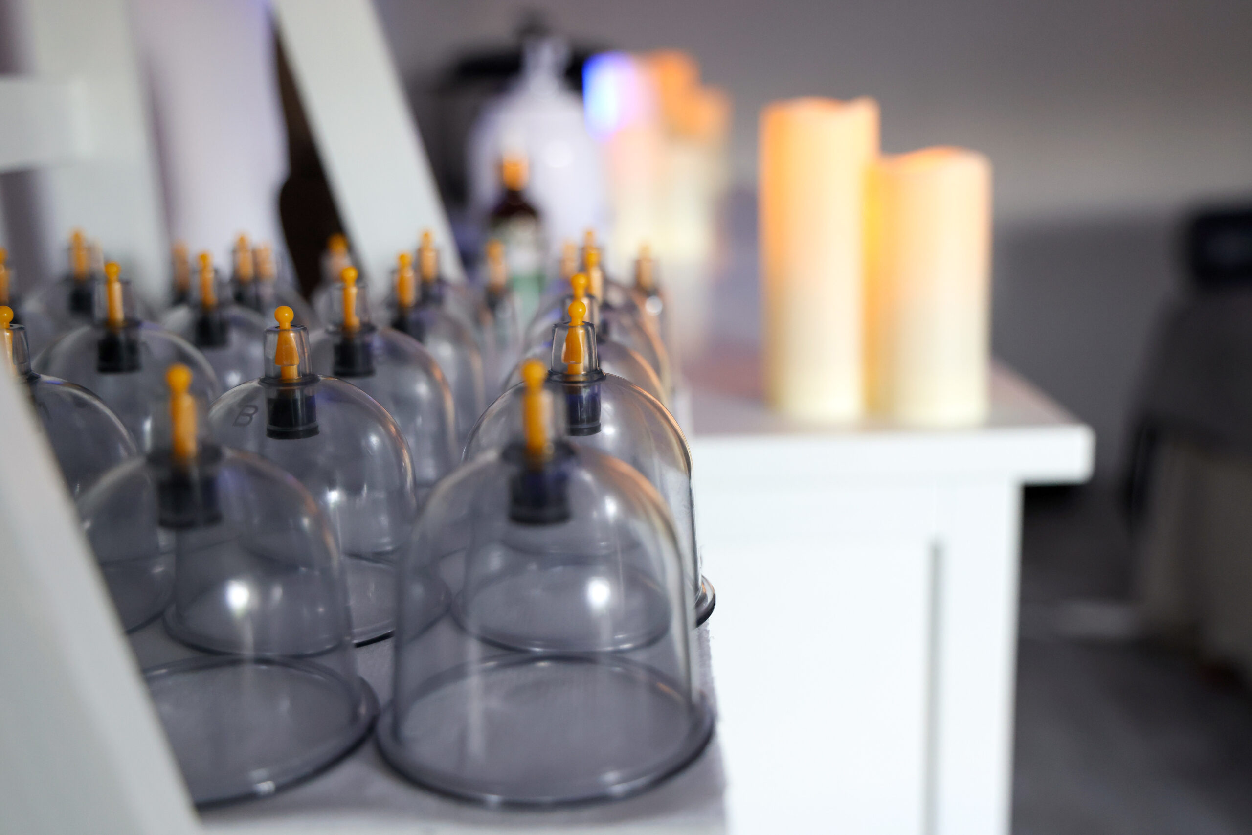 Dry cupping equipment